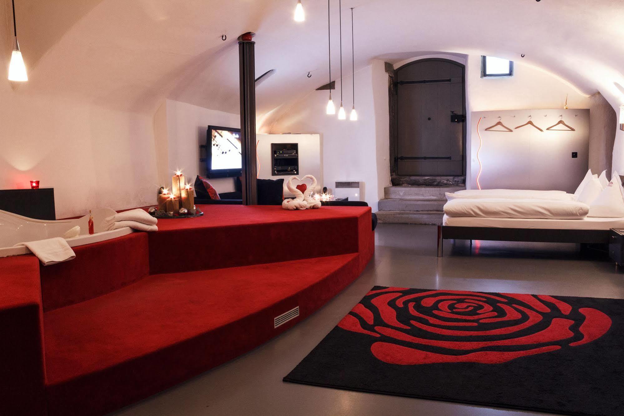 Romantik Hotel Baeren Duerrenroth ภายนอก รูปภาพ