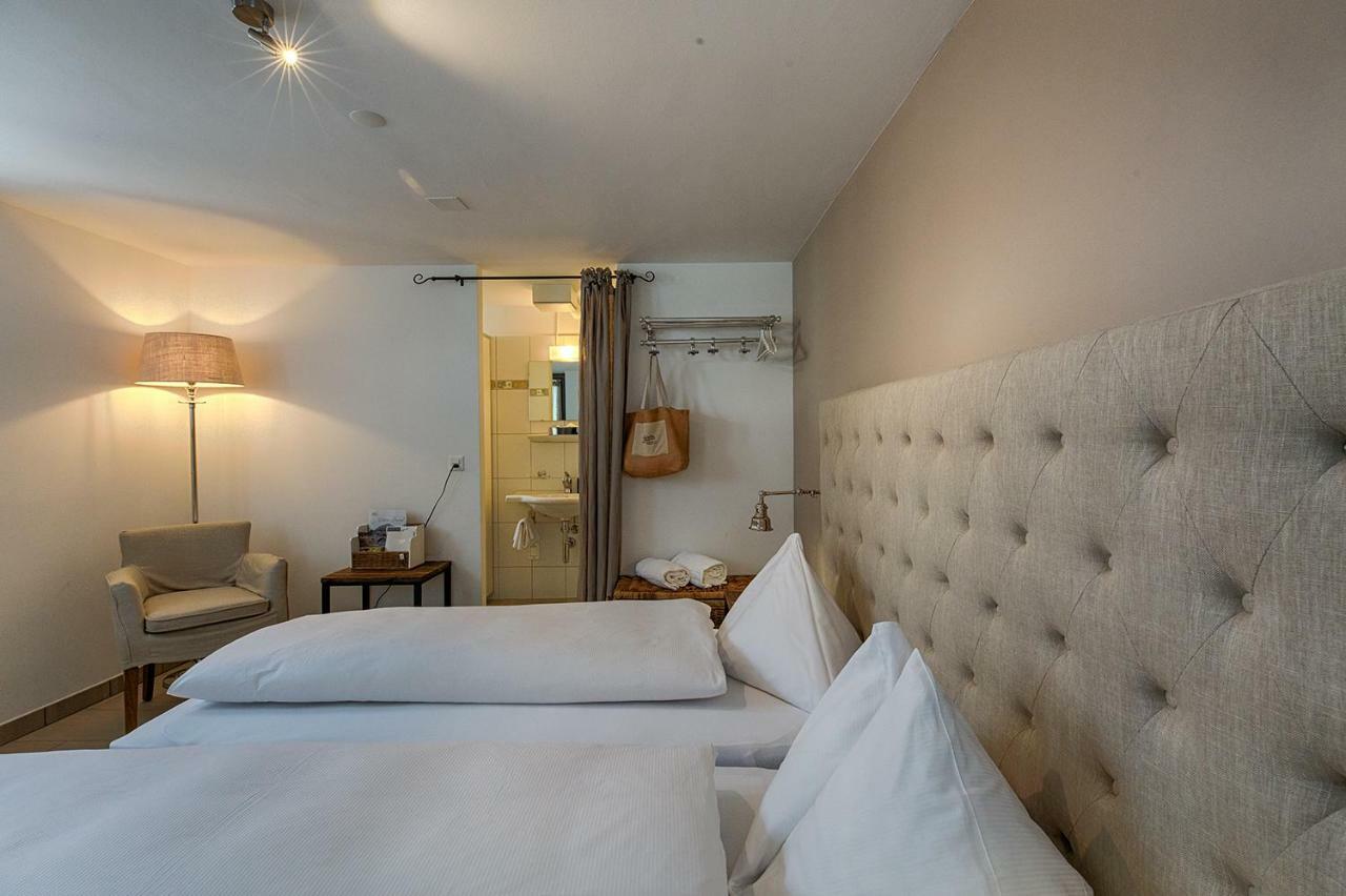 Romantik Hotel Baeren Duerrenroth ภายนอก รูปภาพ